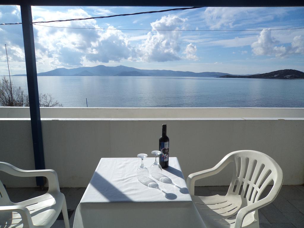 Aparthotel O Fotis à Ágios Prokópios Chambre photo