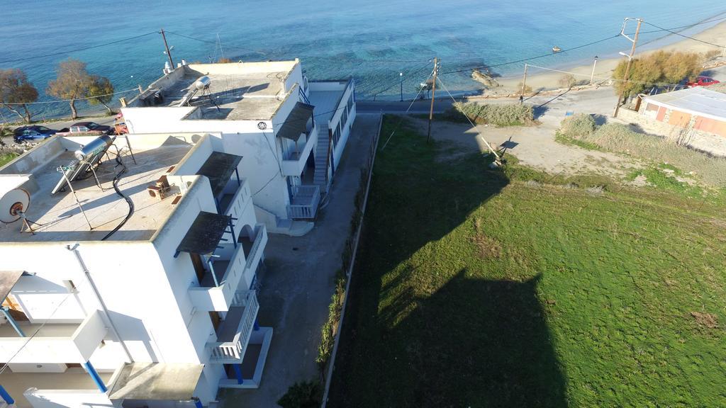 Aparthotel O Fotis à Ágios Prokópios Extérieur photo